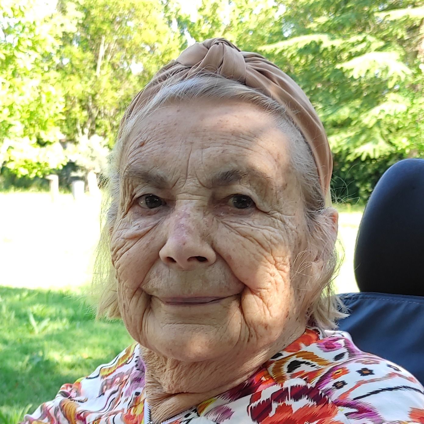 Photo de Suzanne TRACADAS-MOUREAU